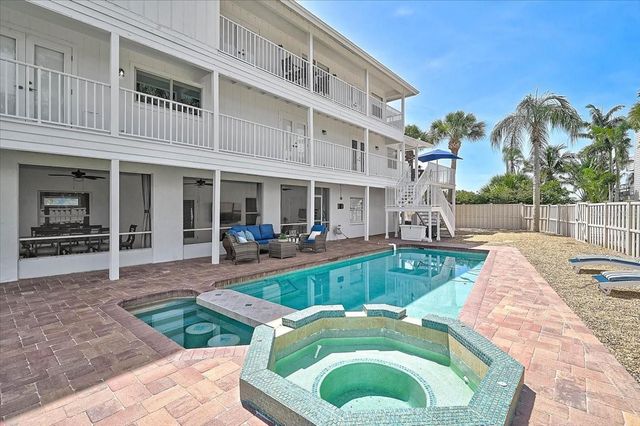 320 RINGLING POINT DRIVE, Sarasota, FL 34234