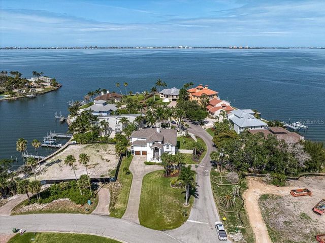 320 RINGLING POINT DRIVE, Sarasota, FL 34234