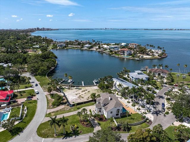 320 RINGLING POINT DRIVE, Sarasota, FL 34234