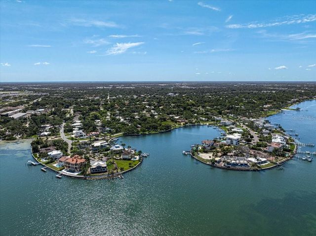 320 RINGLING POINT DRIVE, Sarasota, FL 34234