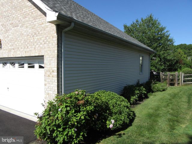 213 MEGAN DR, Bear, DE 19701
