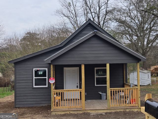 2 Smith Road, Newnan, GA 30263