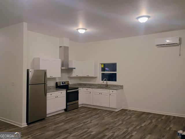 2 Smith Road, Newnan, GA 30263