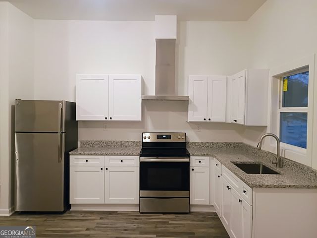 2 Smith Road, Newnan, GA 30263