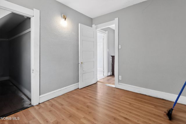 754 Spencer Street, Toledo, OH 43609