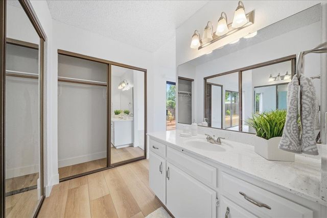 1083 Windermere Ave, Roseville, CA 95678