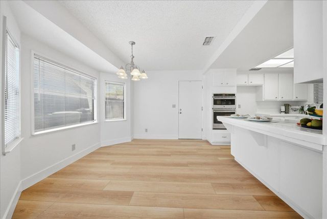 1083 Windermere Ave, Roseville, CA 95678