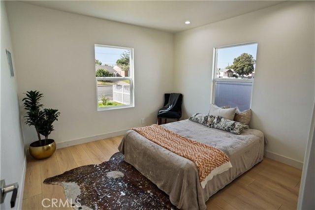 1636 N Buena Vista, Burbank, CA 91505