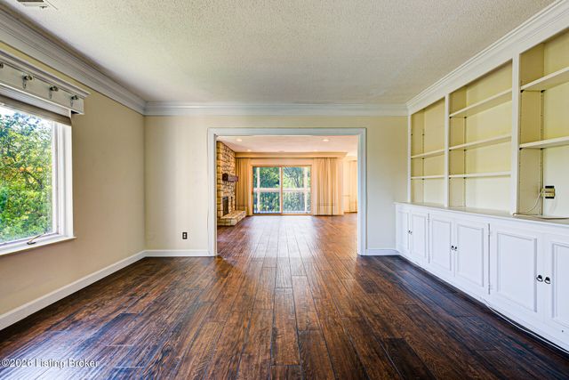 5100 US Hwy 42 632, Louisville, KY 40241