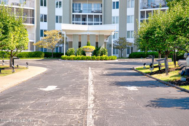 5100 US Hwy 42 632, Louisville, KY 40241