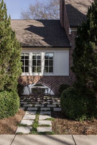 130 Alton Rd, Nashville, TN 37205