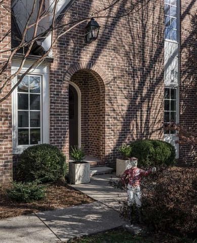 130 Alton Rd, Nashville, TN 37205