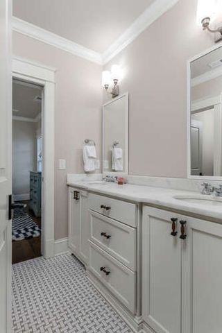 130 Alton Rd, Nashville, TN 37205