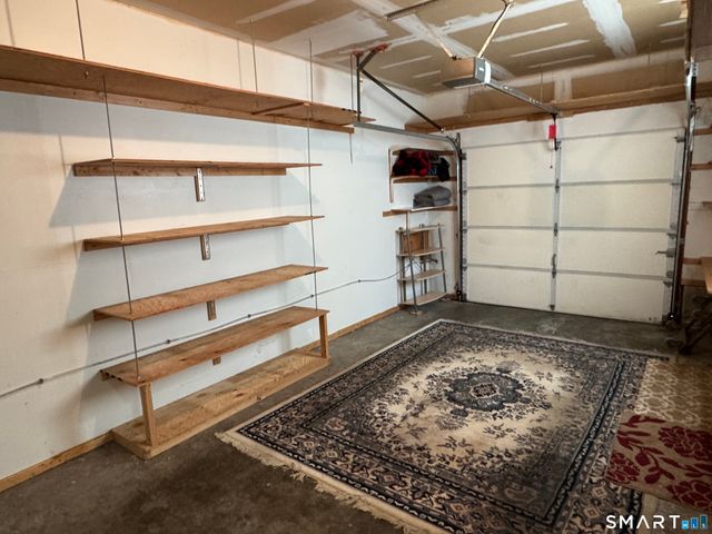 60 Coleman Street B12, East Haven, CT 06512
