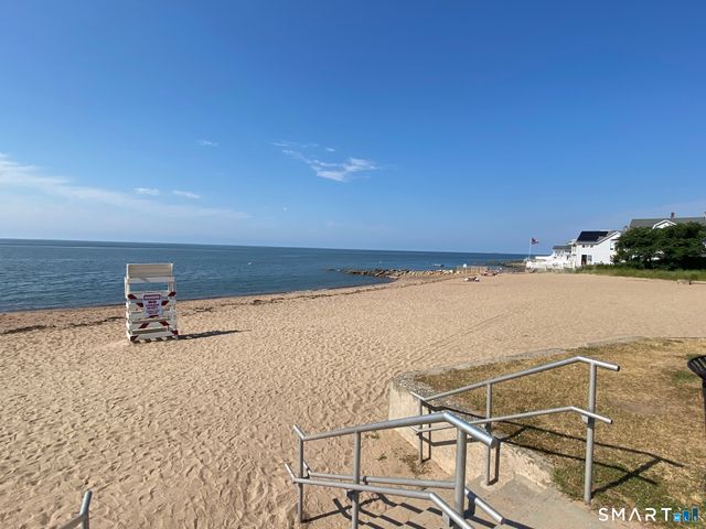 60 Coleman Street B12, East Haven, CT 06512