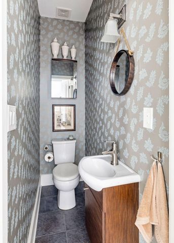 99 Logan Street, Charleston, SC 29401