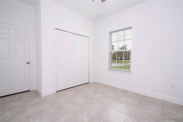 1533 W Diamond Drive, Citrus Springs, FL 34434