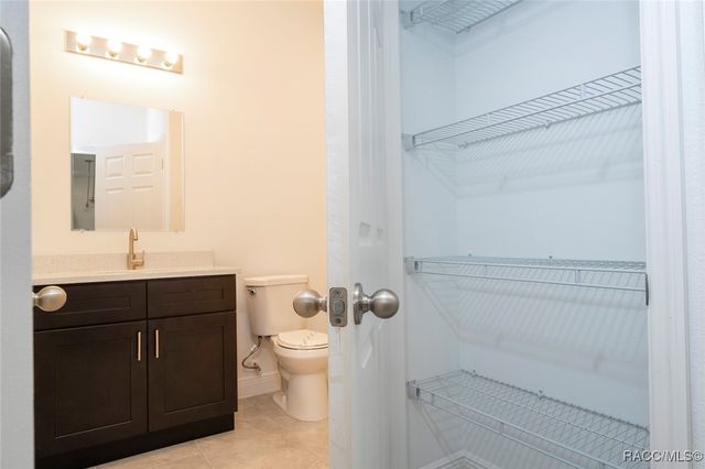 1533 W Diamond Drive, Citrus Springs, FL 34434