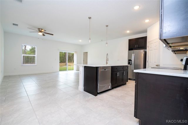 1533 W Diamond Drive, Citrus Springs, FL 34434