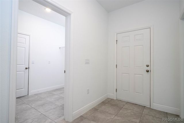 1533 W Diamond Drive, Citrus Springs, FL 34434