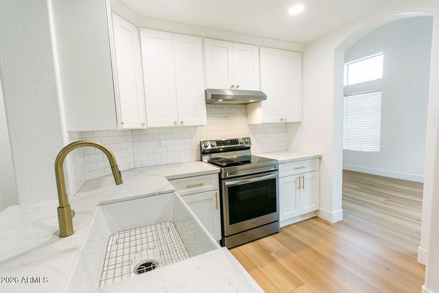 319 W BOLERO Drive, Tempe, AZ 85284