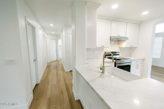 319 W BOLERO Drive, Tempe, AZ 85284