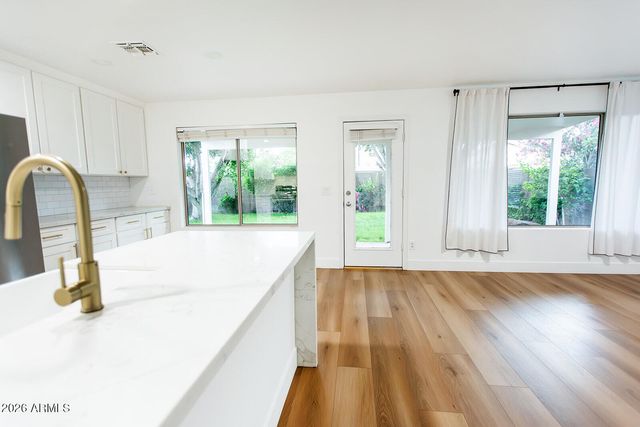 319 W BOLERO Drive, Tempe, AZ 85284