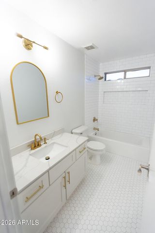 319 W BOLERO Drive, Tempe, AZ 85284