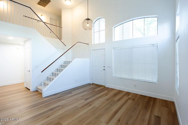 319 W BOLERO Drive, Tempe, AZ 85284