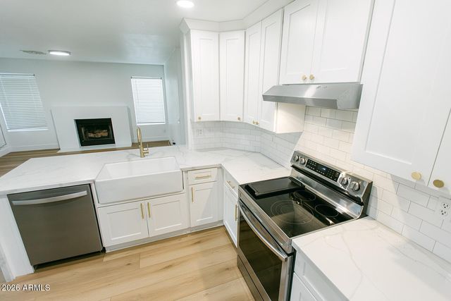 319 W BOLERO Drive, Tempe, AZ 85284