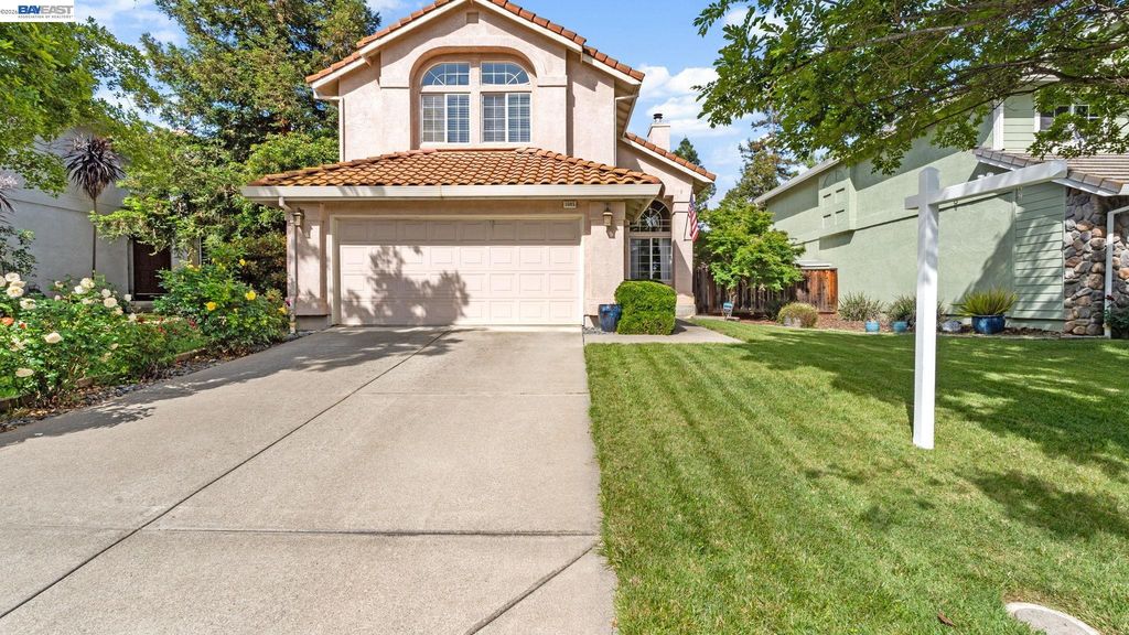 1045 Hollice Ln, Livermore, CA 94550