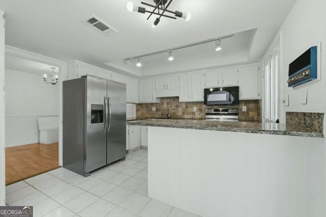 605 Serramonte Drive, Marietta, GA 30068