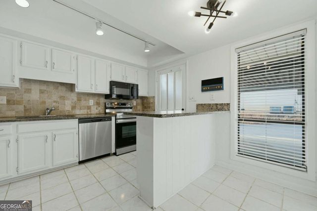 605 Serramonte Drive, Marietta, GA 30068