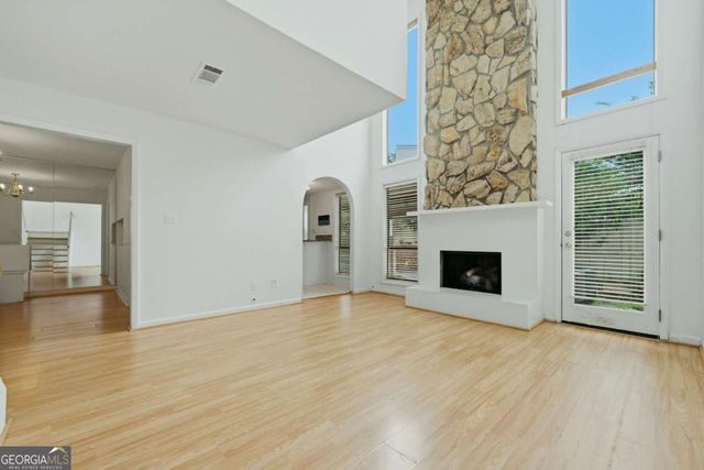 605 Serramonte Drive, Marietta, GA 30068