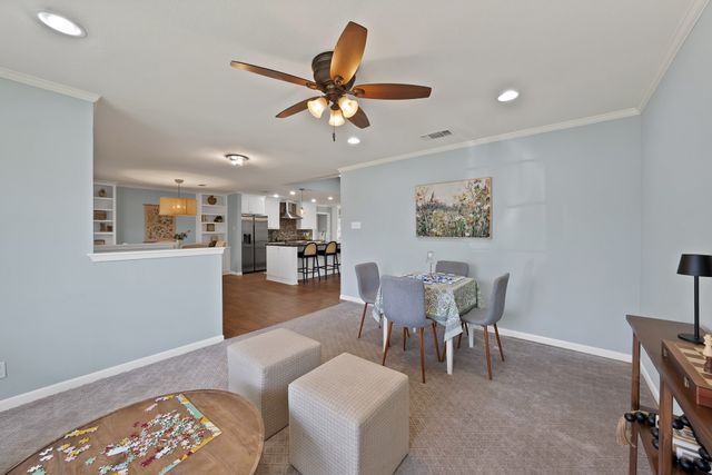 1615 Cresthaven Drive, Pantego, TX 76013
