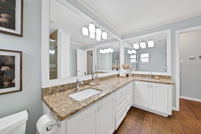 1615 Cresthaven Drive, Pantego, TX 76013