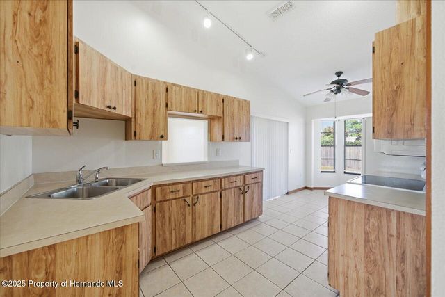 6202 Covewood Drive, Spring Hill, FL 34609