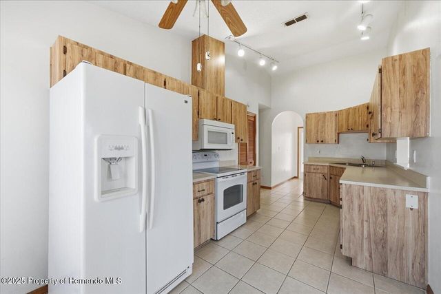 6202 Covewood Drive, Spring Hill, FL 34609