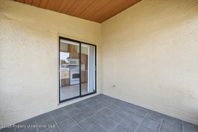 6202 Covewood Drive, Spring Hill, FL 34609