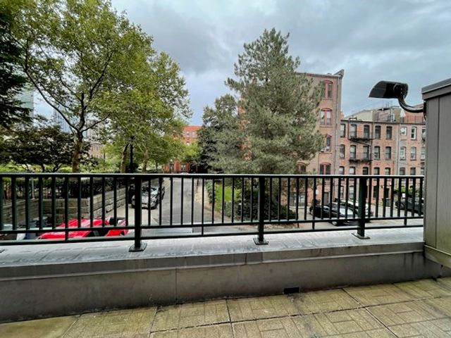 400 Massachusetts Avenue 1, Boston, MA 02115