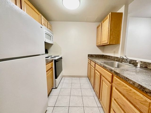 400 Massachusetts Avenue 1, Boston, MA 02115