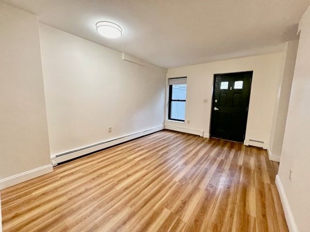 400 Massachusetts Avenue 1, Boston, MA 02115