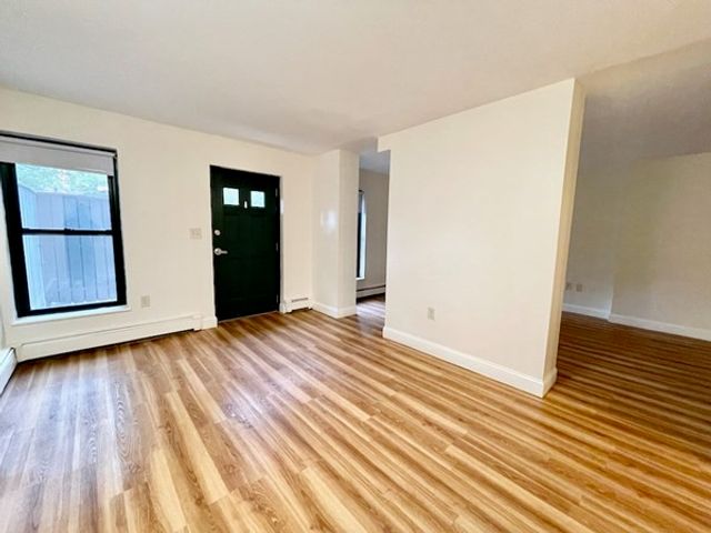 400 Massachusetts Avenue 1, Boston, MA 02115