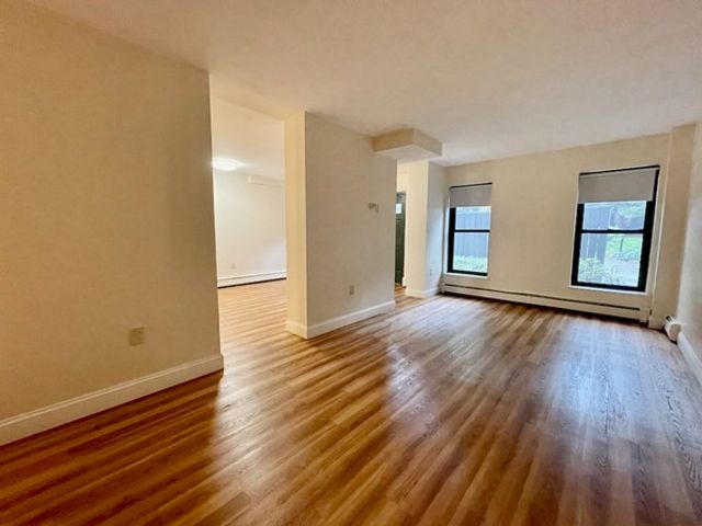 400 Massachusetts Avenue 1, Boston, MA 02115