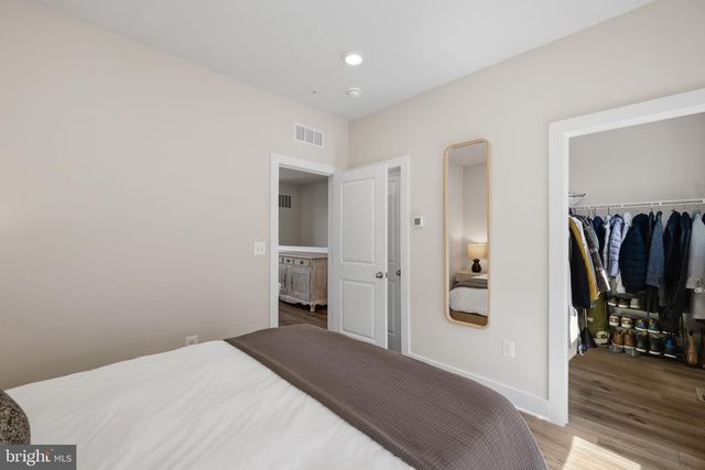 105 GLASS LN, Baltimore, MD 21230