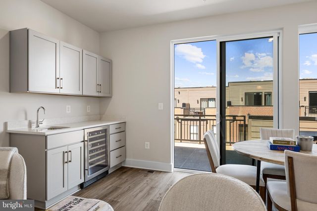 105 GLASS LN, Baltimore, MD 21230