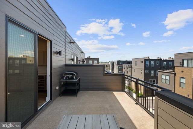 105 GLASS LN, Baltimore, MD 21230