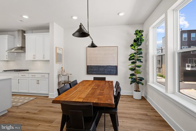 105 GLASS LN, Baltimore, MD 21230