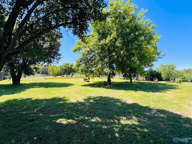 170 City Park Road, New Hope, AL 35760