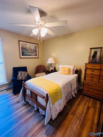 170 City Park Road, New Hope, AL 35760
